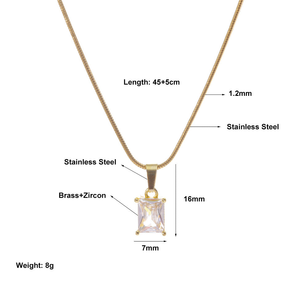 Elegant Gold Chain Necklace with Emerald Pendant – Stunning Jewelry for Women jltn0612