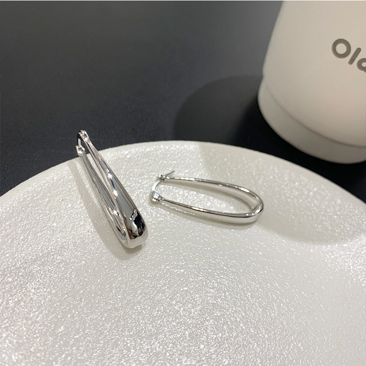 Twisted Oblong Silver Hoop Earrings JLT12854