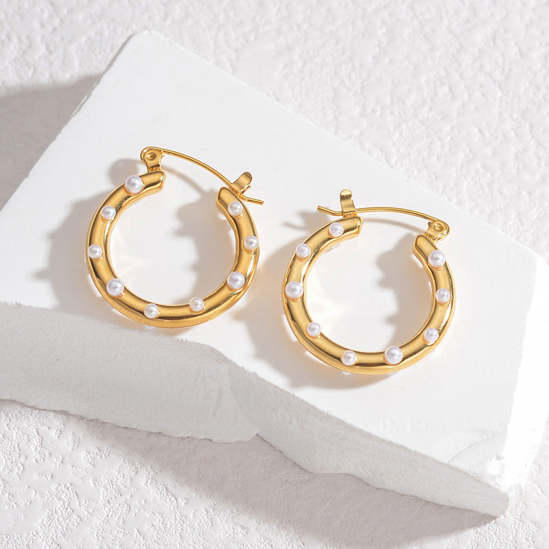 Timeless Gold and Pearl Hoop Earrings Ð Chic Design JLT13068