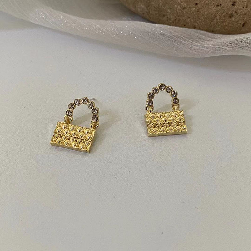 just-lil-things-gold-pin-earrings-jlt12104-1