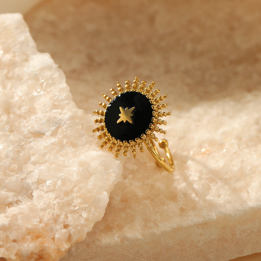 Vintage Black Enamel Star Gold Ring JLTR0369