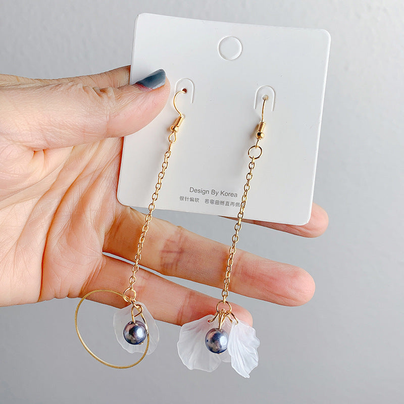 just-lil-things-white-pin-earrings-1