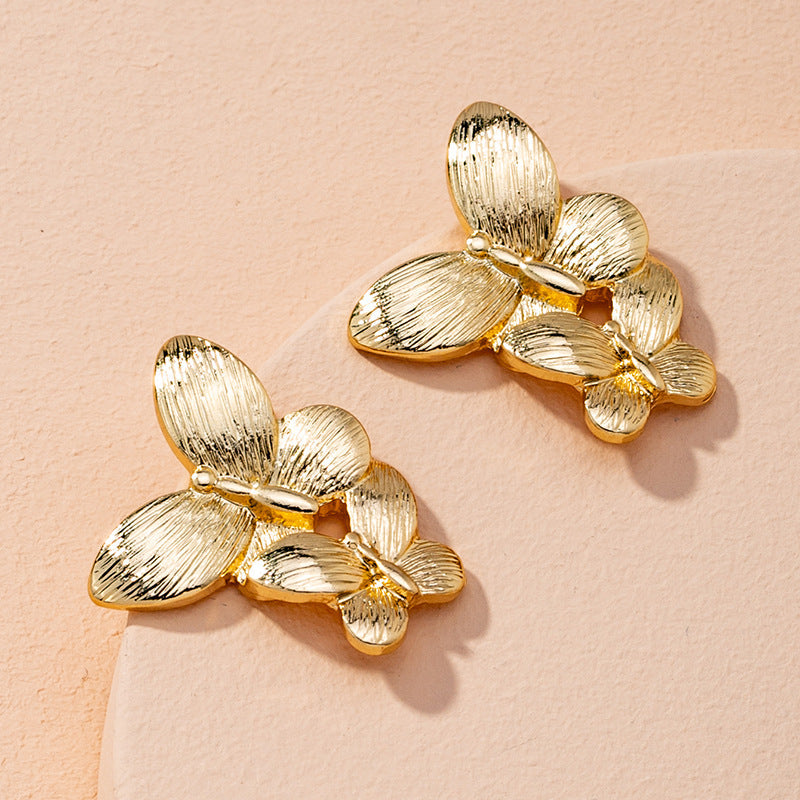 just-lil-things-gold-pin-earrings-jlt11312