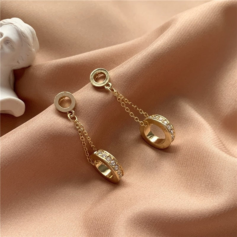 just-lil-things-gold-pin-earrings-jlt11351