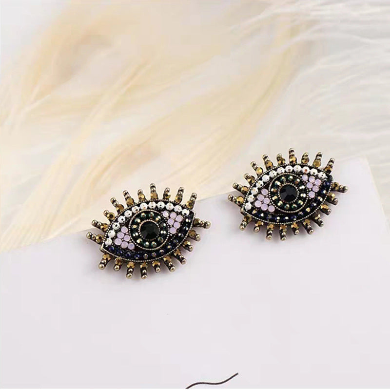 just-lil-things-black-pin-earrings-jlt11484