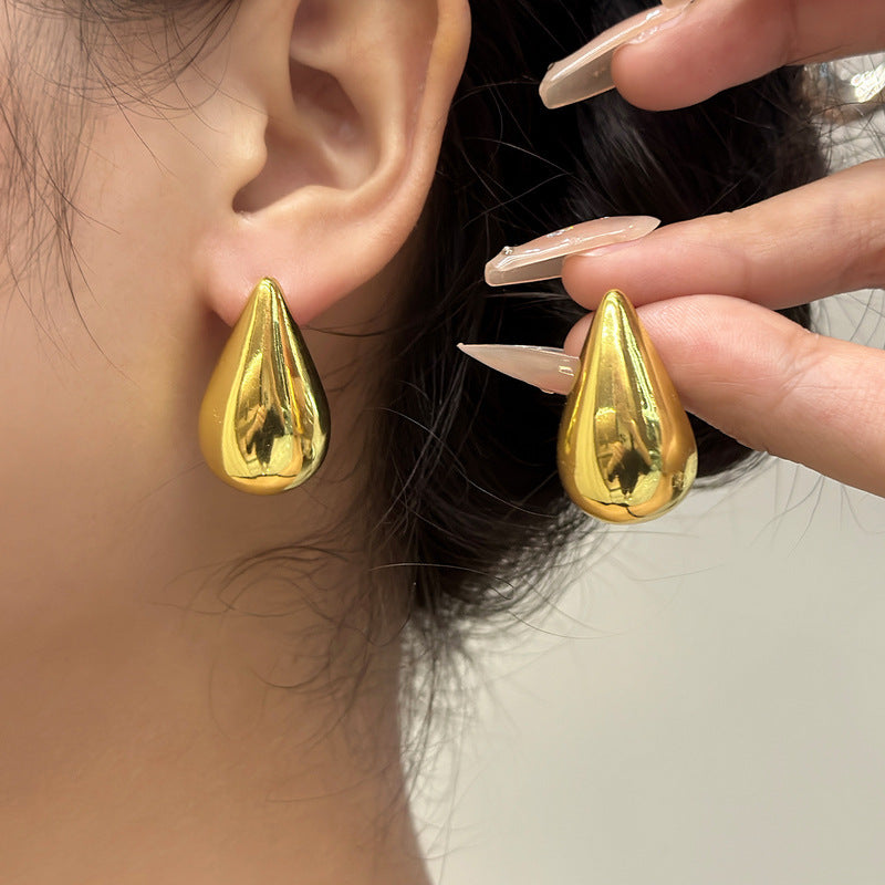 just-lil-things-gold-pin-earrings-jlt11987