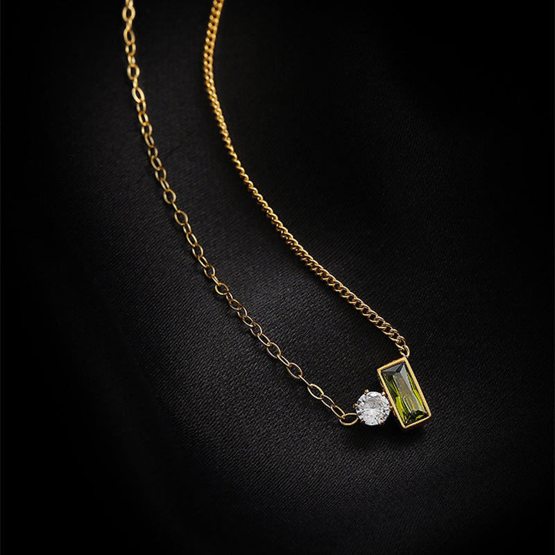 Elegant Gold Necklace with Green and Clear Crystal Pendant-jltn0608